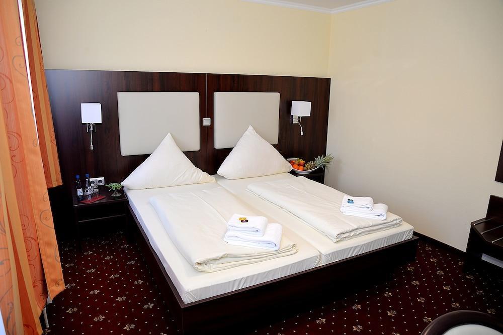 Hotel Neugrabener Hof Hamburg Eksteriør bilde